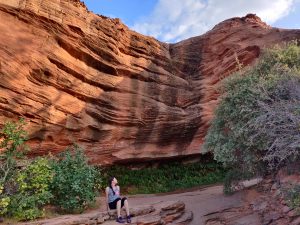 Hanging Garden Trail in Page, Arizona